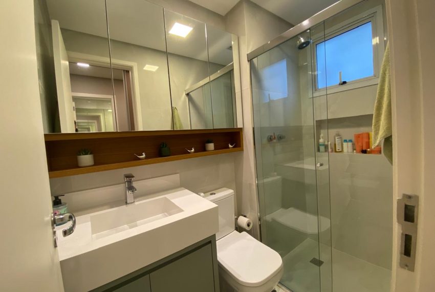 WhatsApp Image 2025-10-22 at 16.04.40 (1)