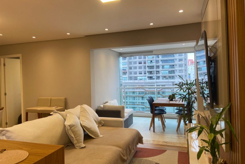 WhatsApp Image 2025-10-22 at 16.05.44 (1)